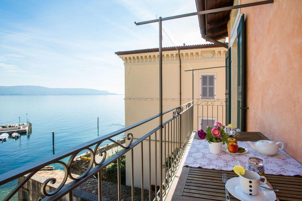 Le Camerine Apartment Water Front Тосколано-Мадерно Экстерьер фото